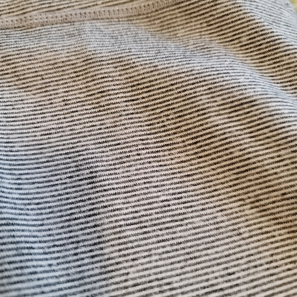 Kyodan XS thick knit leggings 😍 warm and comfy - Picture 2 of 5